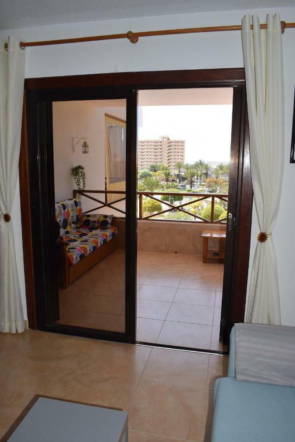 Appartamento Sunny Summerland Los Cristianos, Ap With City And Ocean View Los Cristianos  Esterno foto